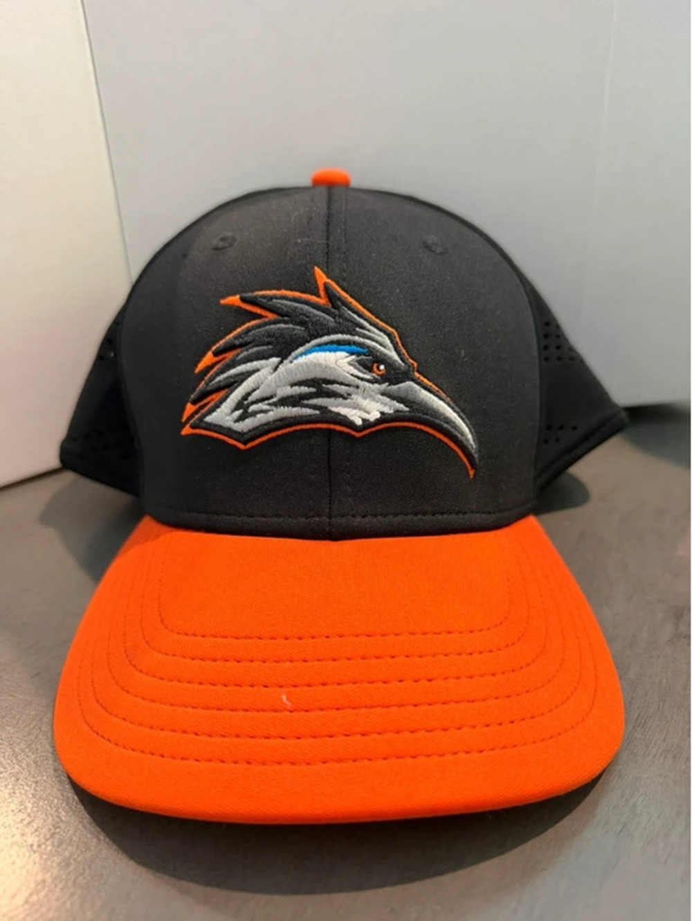 Roadrunners Baseball Hat L/XL OC Sports Black Orange Performance Fitted Cap